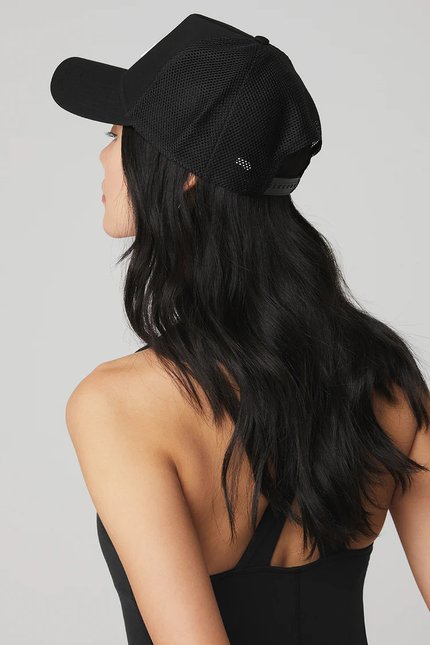 Gorra Trucker Negra Alo - Uva concept - Ecuador - Guayaquil - Quito - Manta - Machala